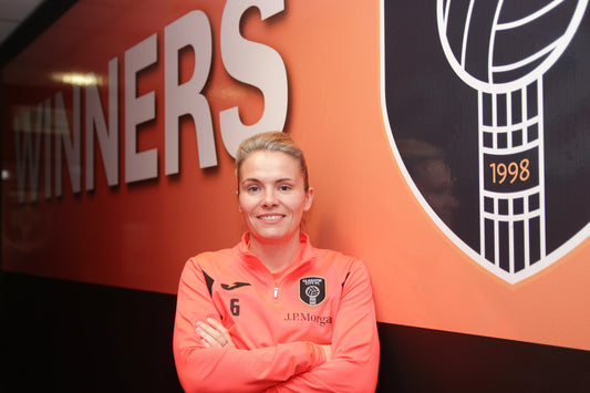 JO LOVE SIGNS NEW ONE YEAR CONTRACT WITH GLASGOW CITY